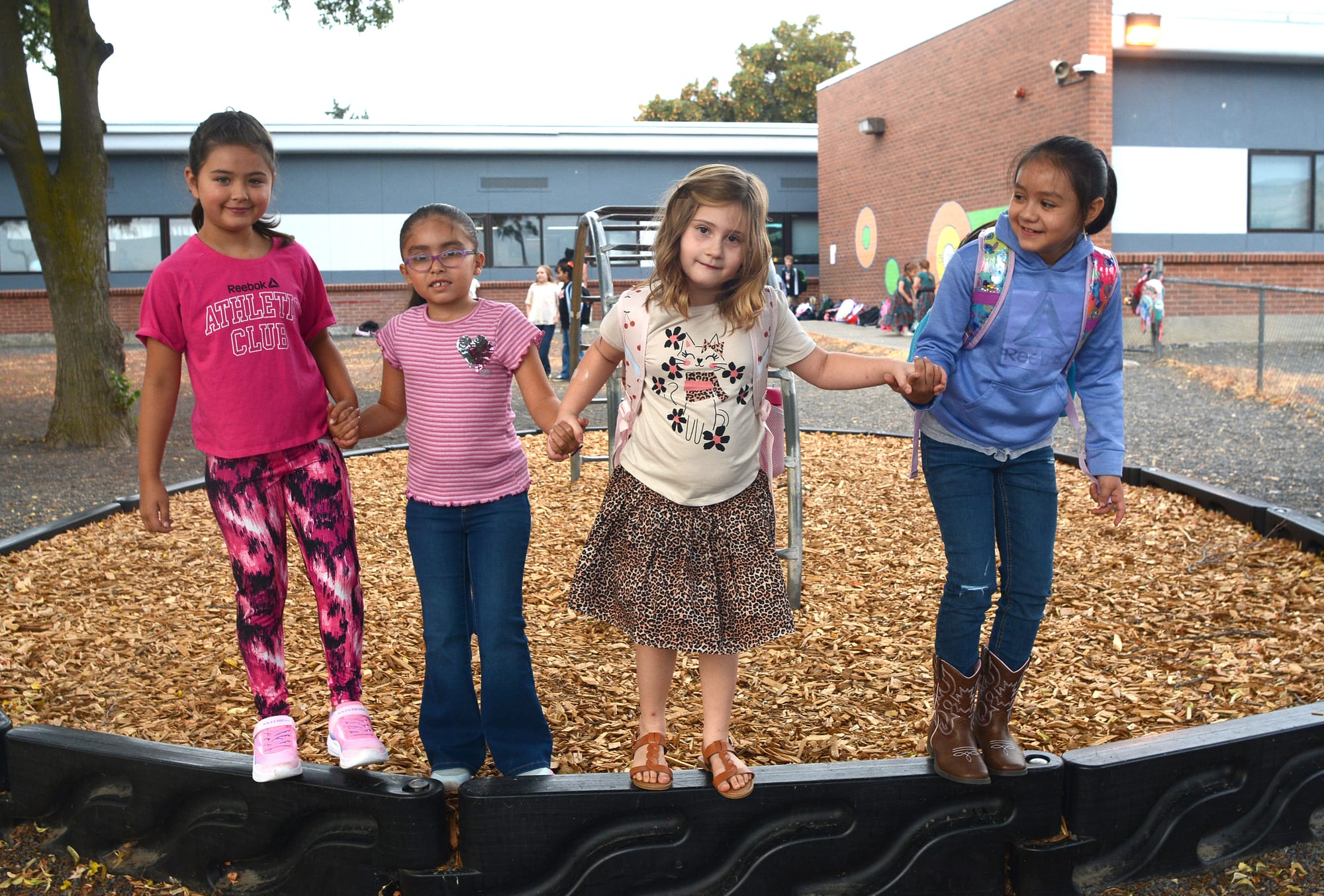Excitement, emotion as Ephrata students head back to school