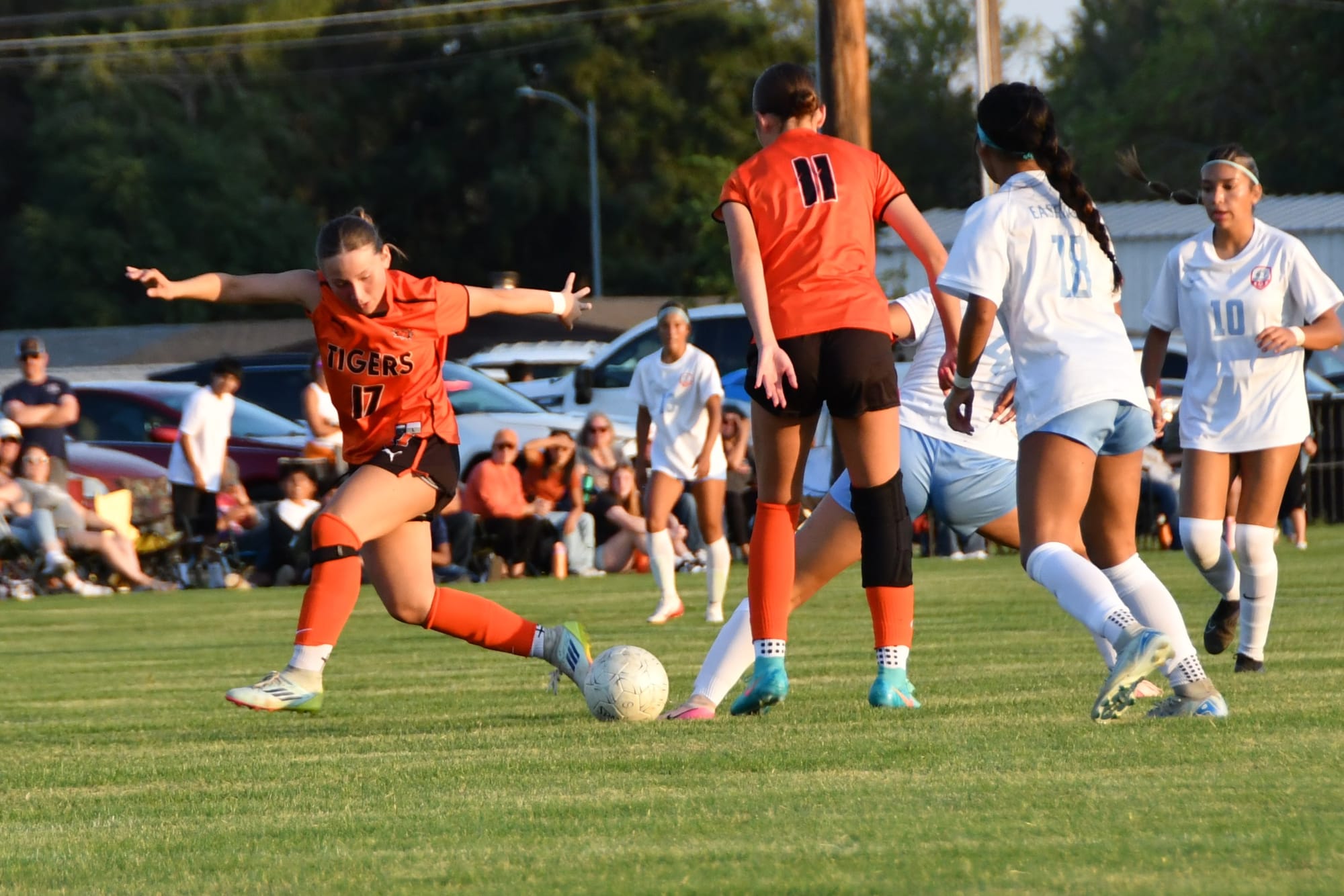 Ephrata girls soccer edged 2–1 by Eastmont in season opener