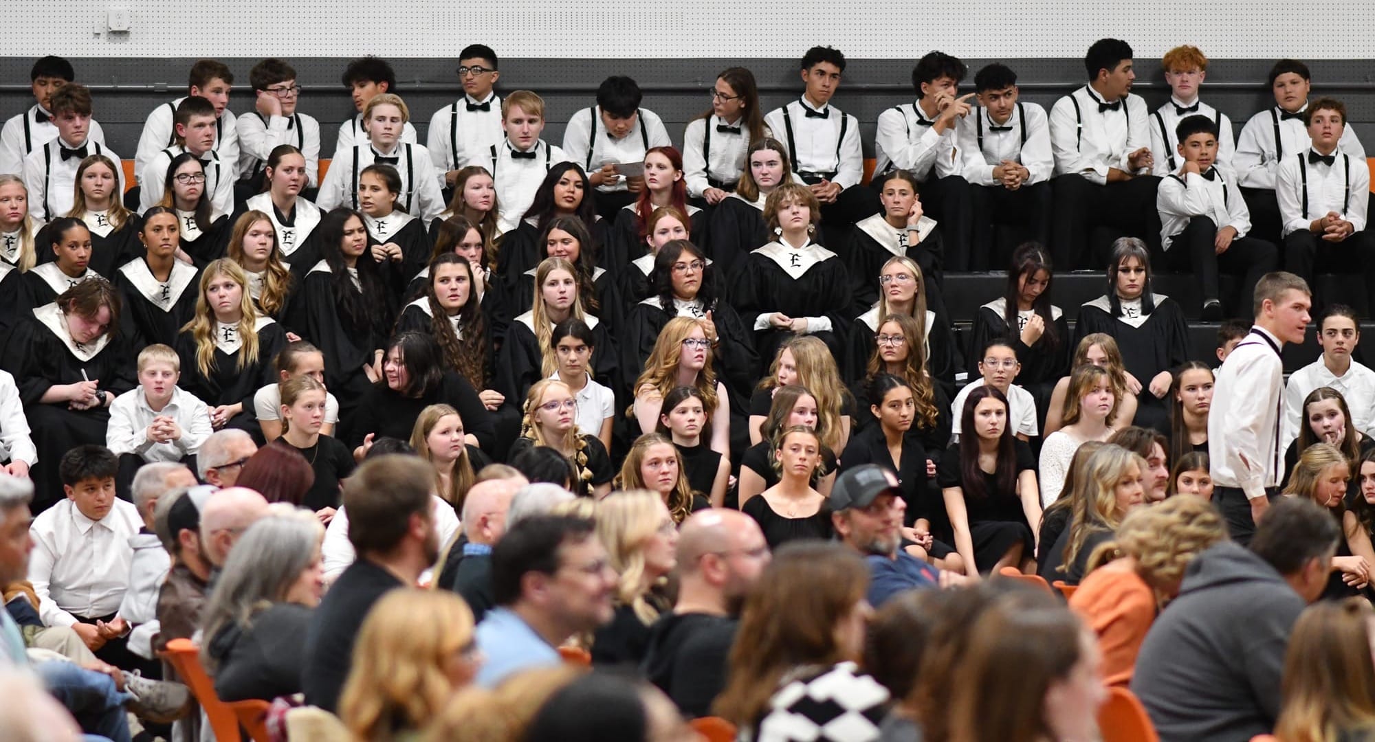 Music in the air: EHS/EMS choirs showcase talent at fall concert