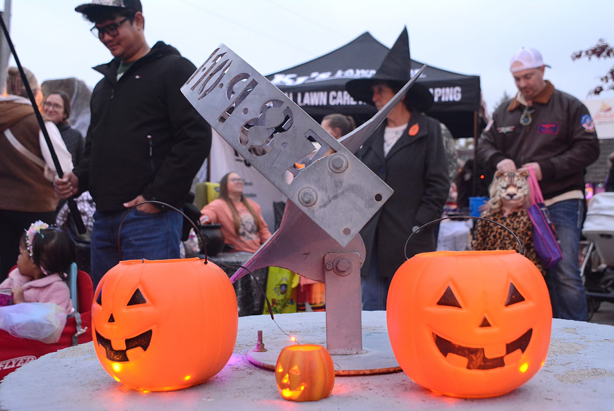 A 'spooktacular' evening for downtown trick-or-treaters