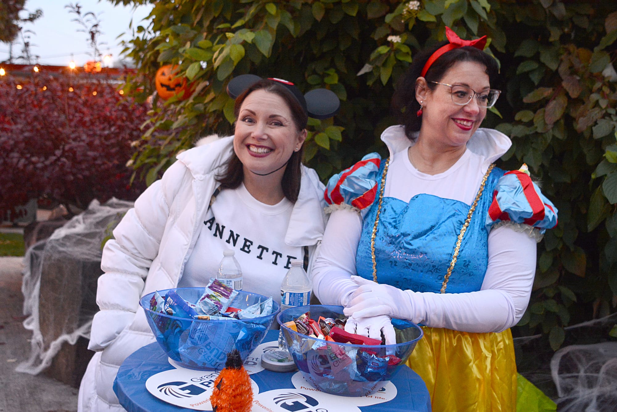 A 'spooktacular' evening for downtown trick-or-treaters