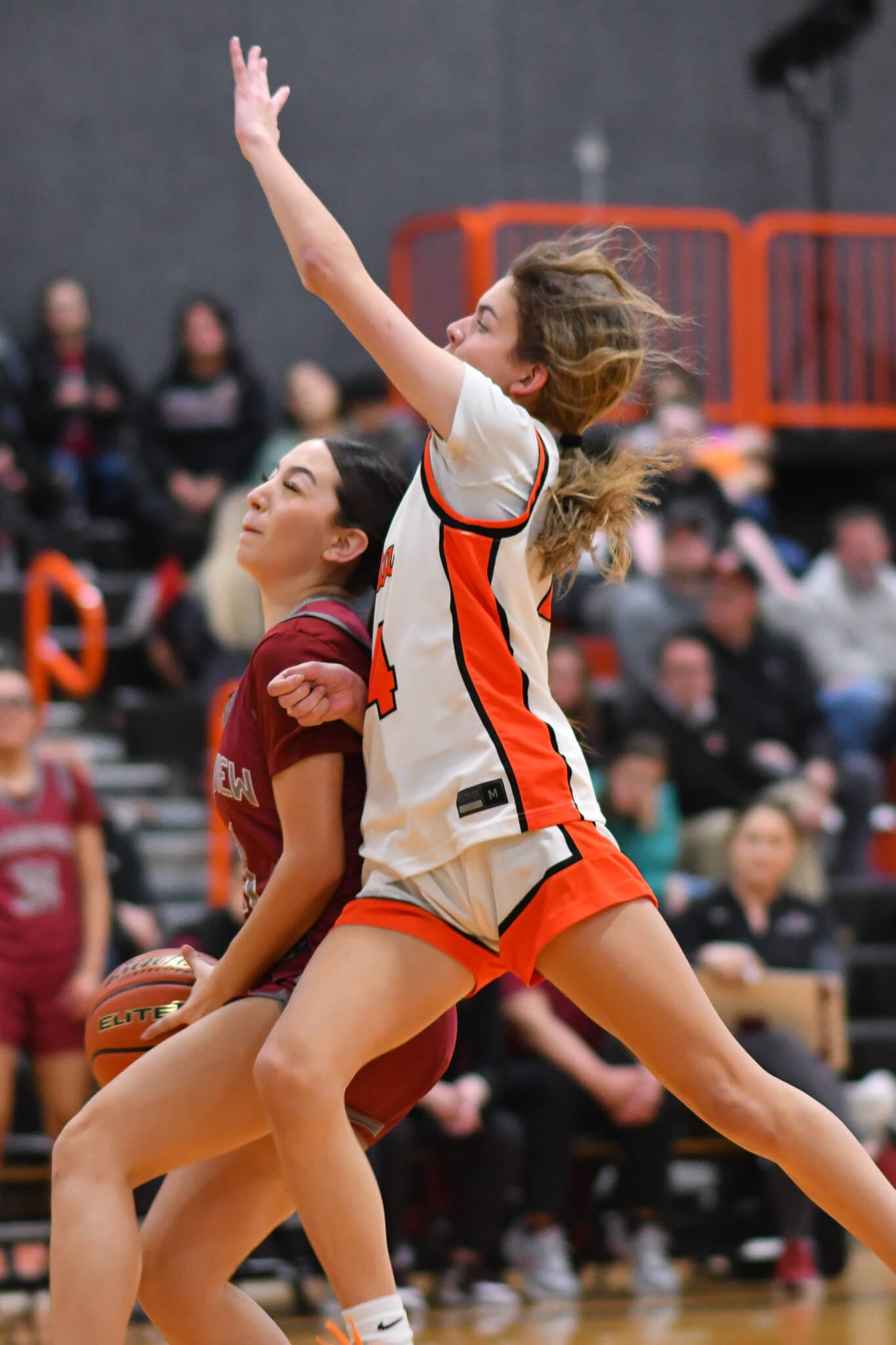 Jill Linehan (14) chases down a Greyhound player on a fast break. Linehan totaled 18 points and seven rebounds across two games.