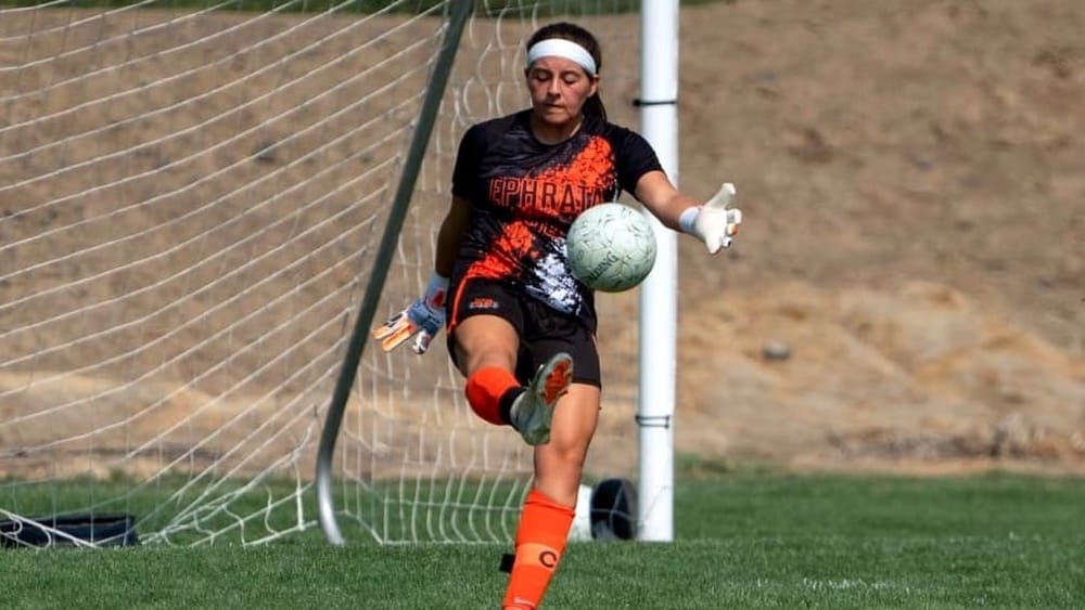 Ephrata soccer blanks BP in eight-goal shutout win post image