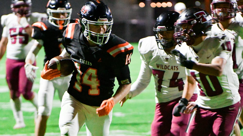Tigers roll to 28-0 Homecoming victory over Toppenish post image
