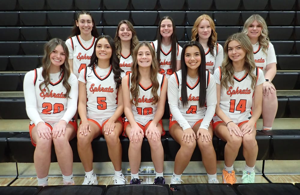 Fresh faces, fresh start for Ephrata girls post image