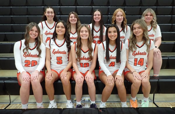 Fresh faces, fresh start for Ephrata girls post image