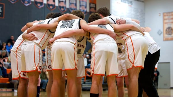 Tiger boys shut down Omak early, cruise to 59-41 win post image